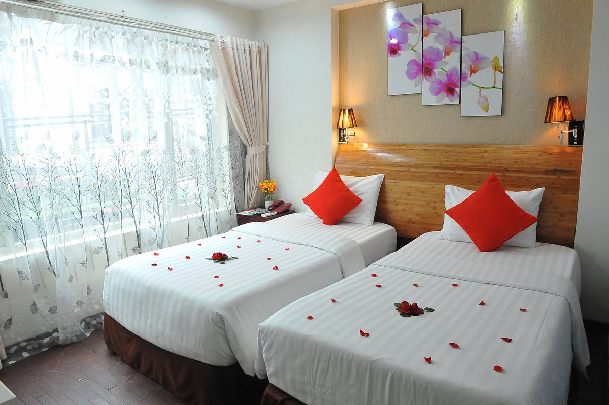 B&B Hanoi Hotel