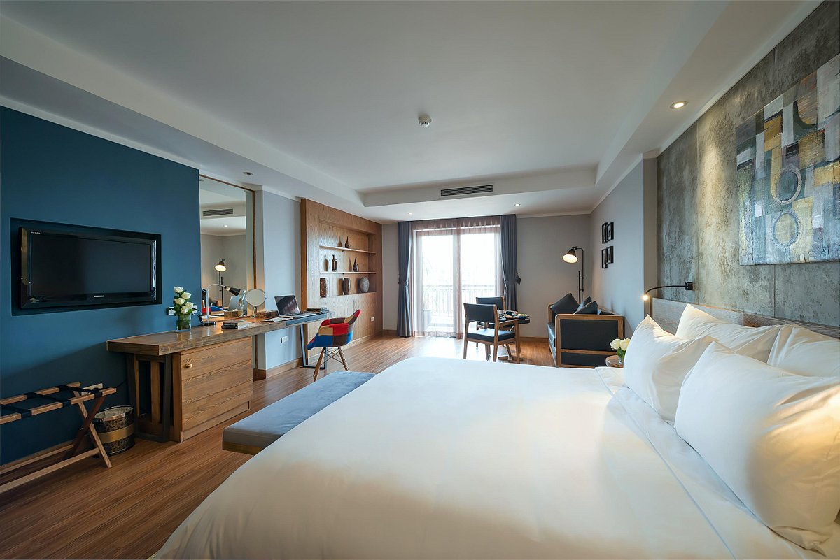 Bespoke Trendy Hotel Hanoi