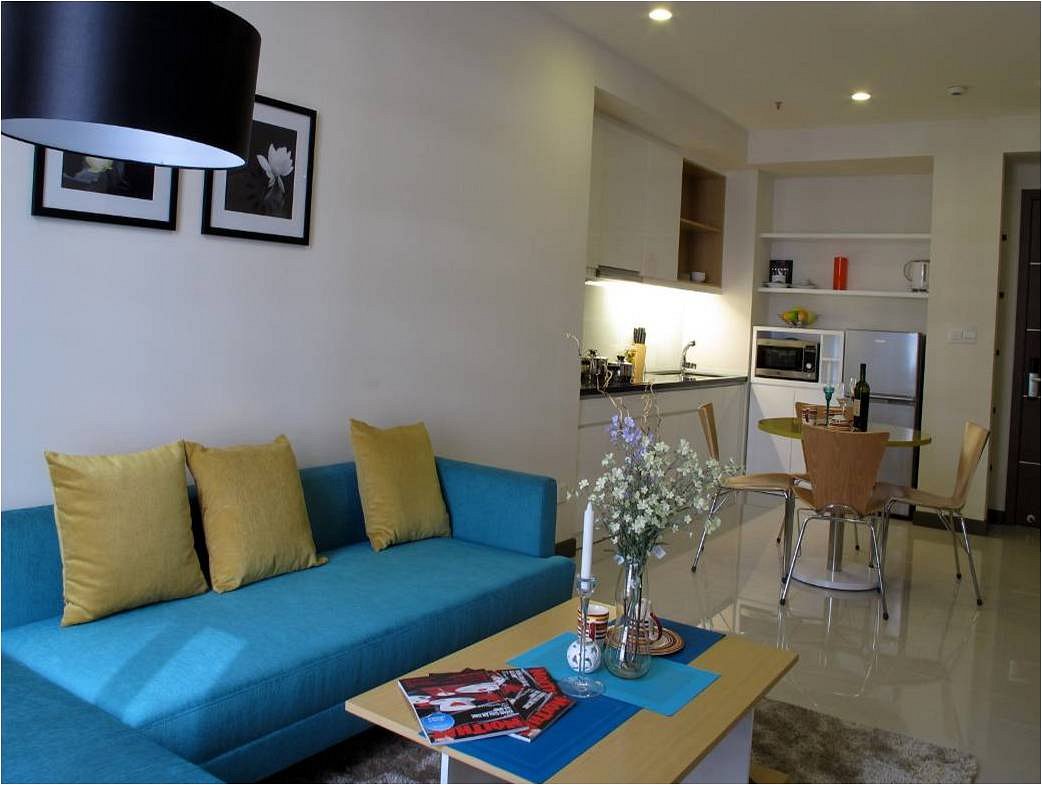 Bluesky Serviced Apartment Saigon Airport Plaza