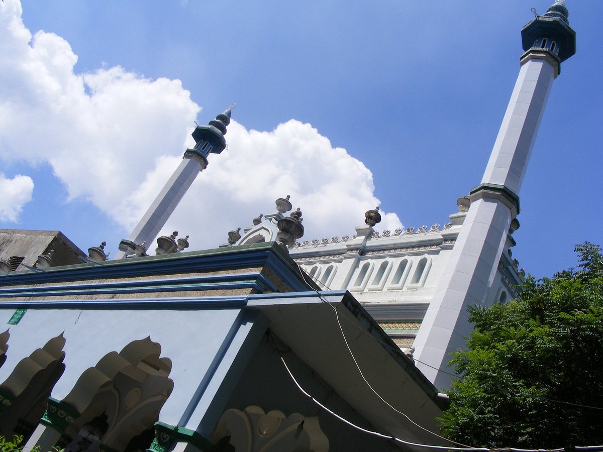 Cholon Mosque