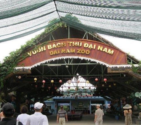 Dai Nam Zoo