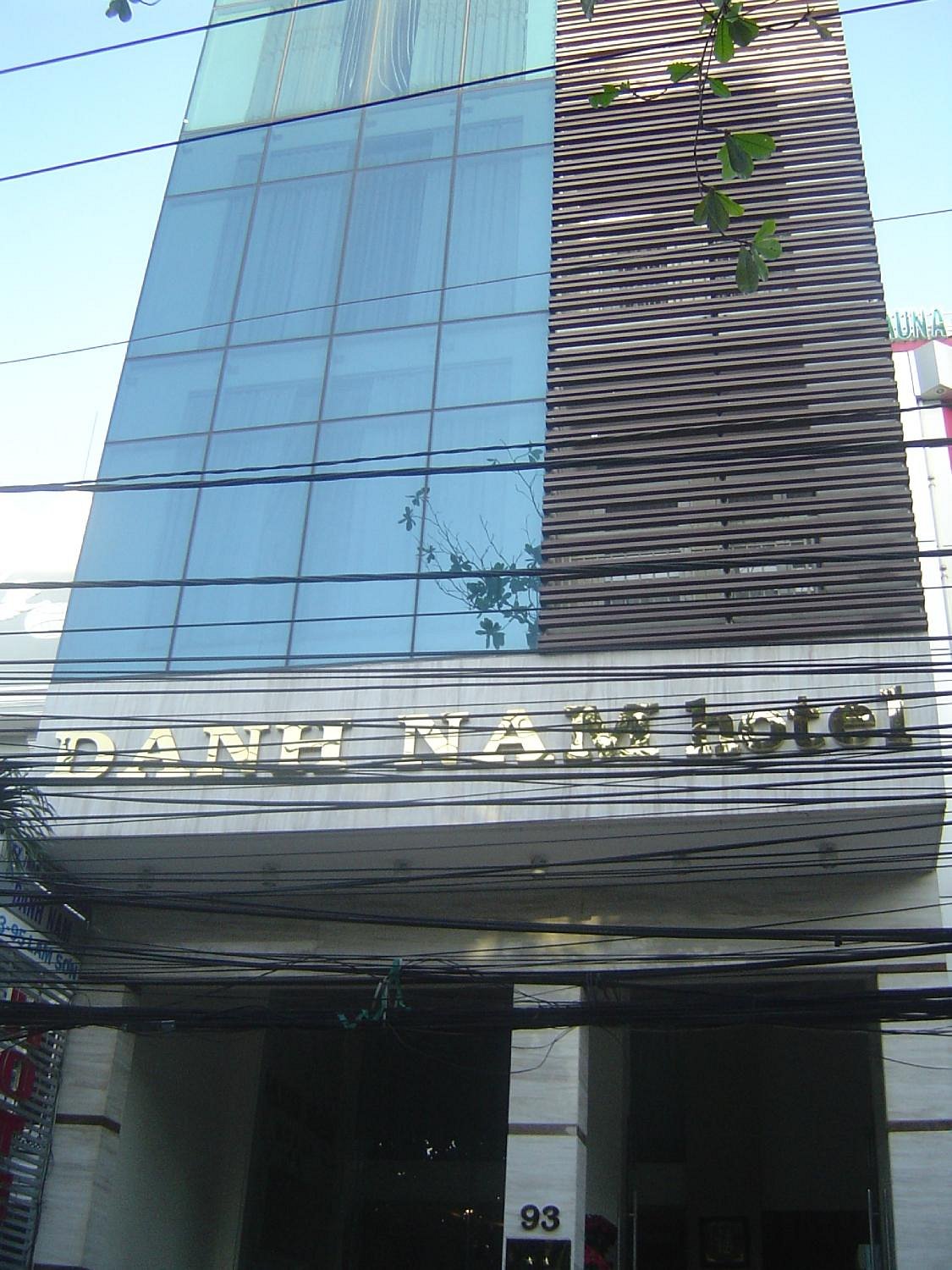 Danh Nam Hotel 1