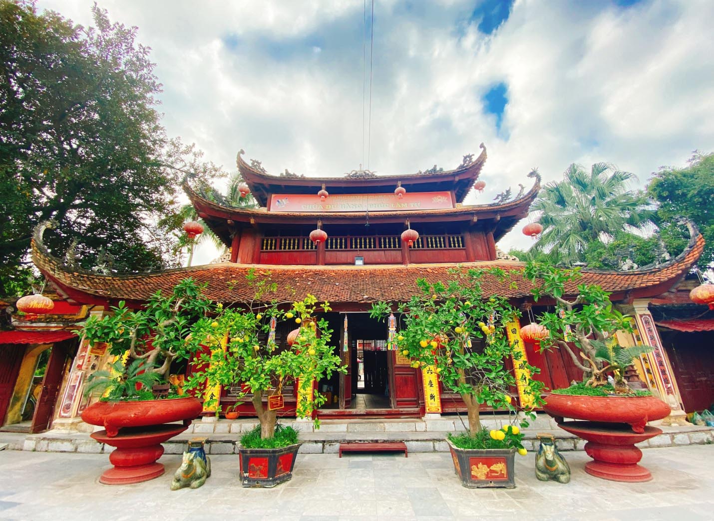 Du Hang Pagoda (Chùa Dư Hàng)