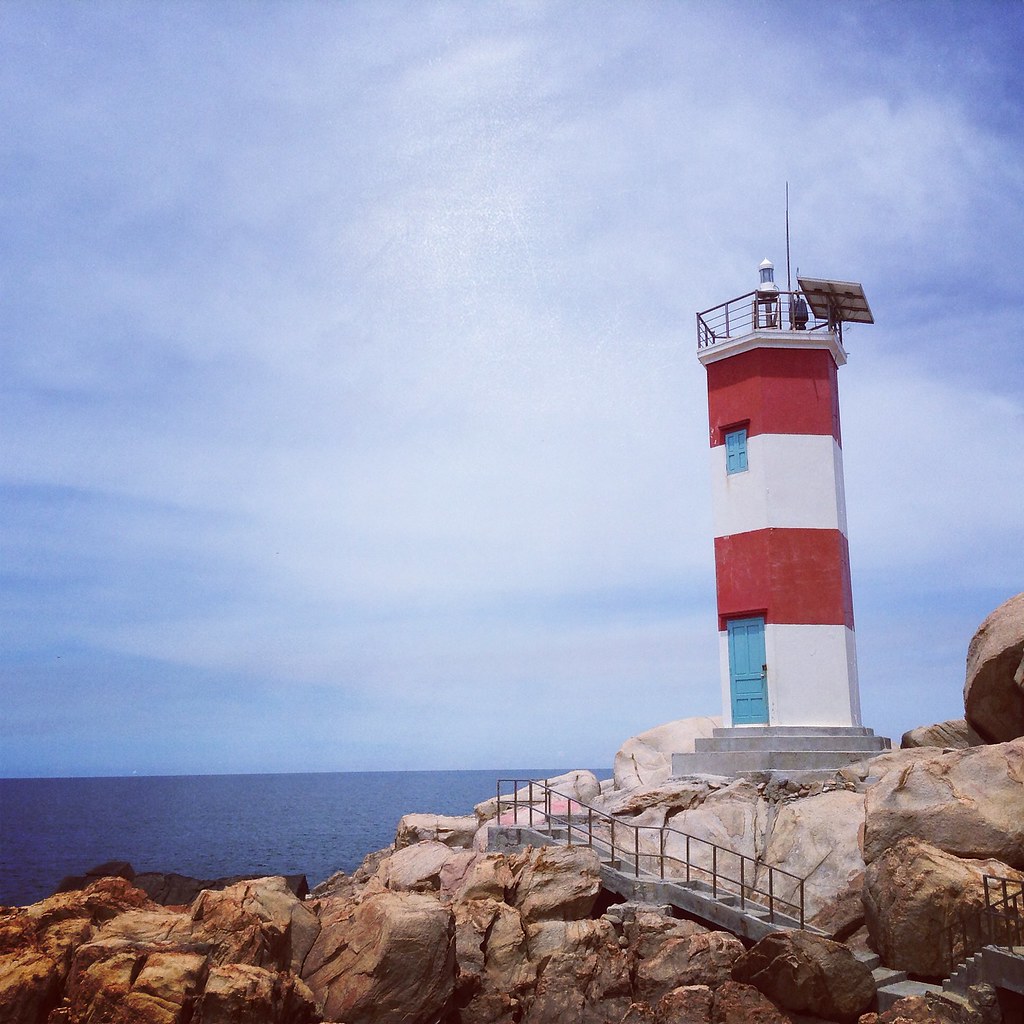 Ganh Den Lighthouse