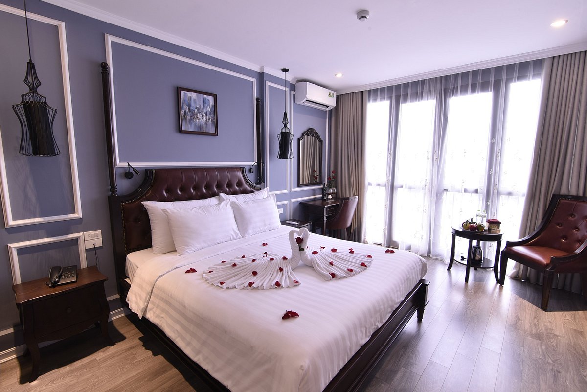 Hanoi Crystal Pearl Hotel