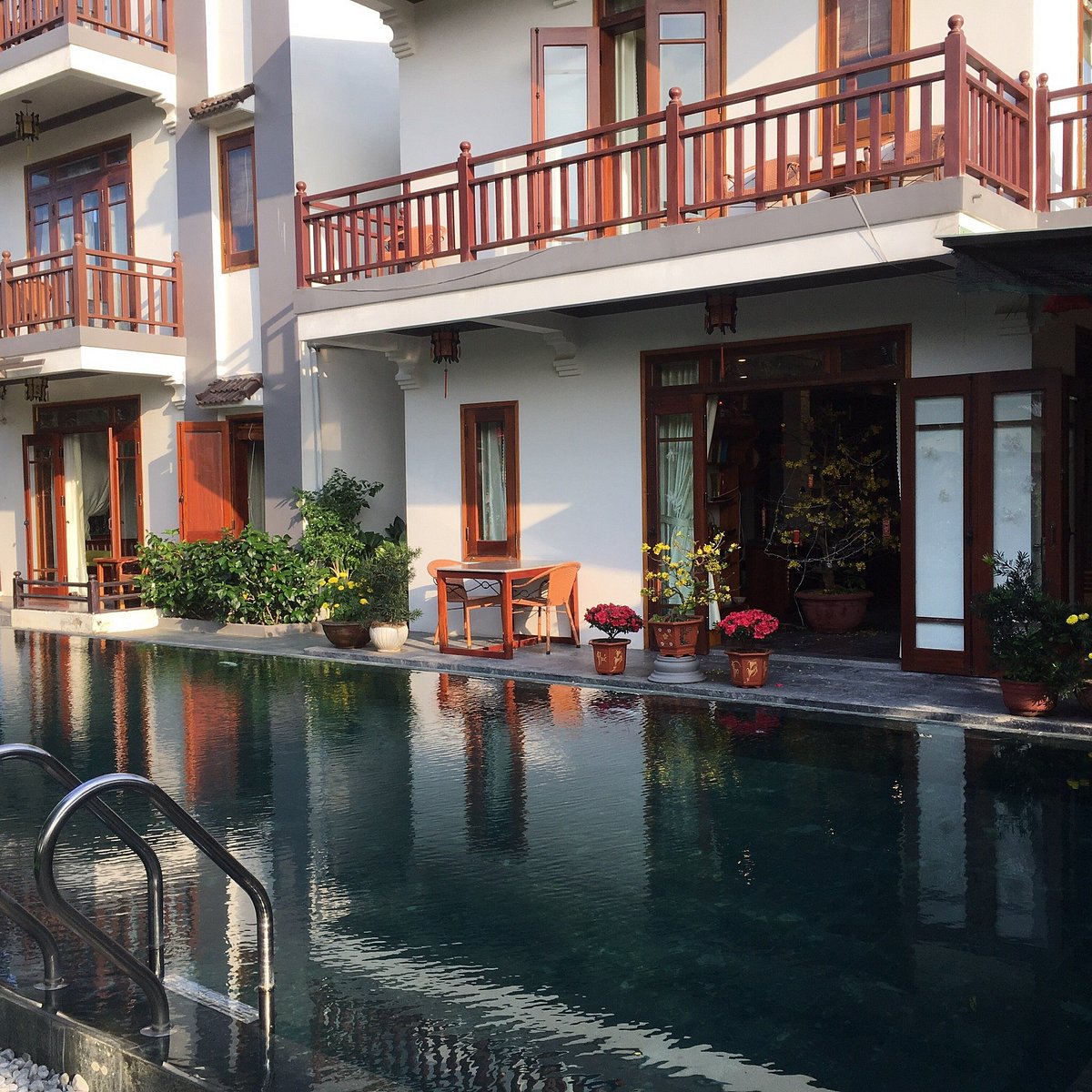 Hoi An Osaka Riverside Villa & Spa