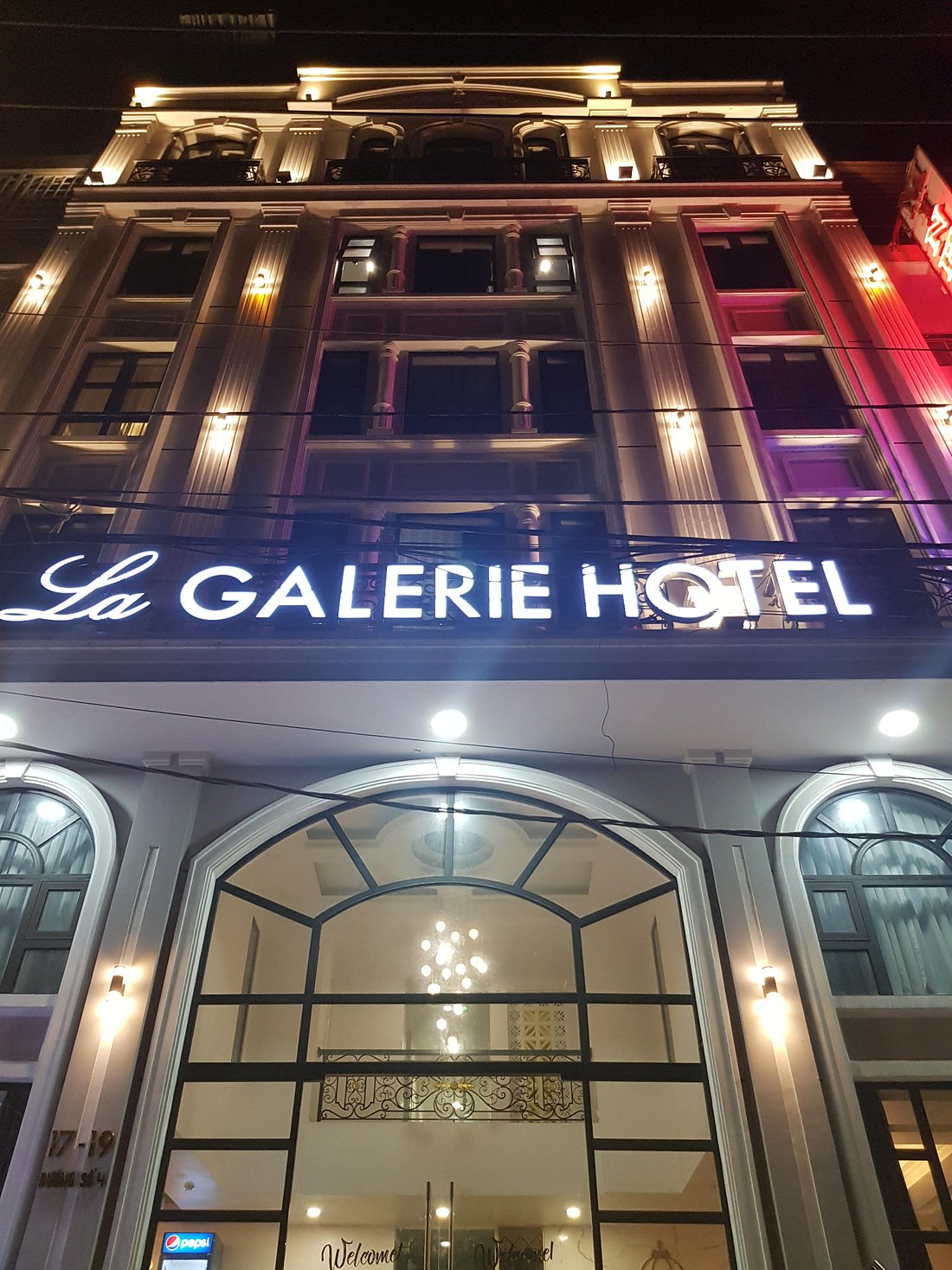 La Galerie Hotel