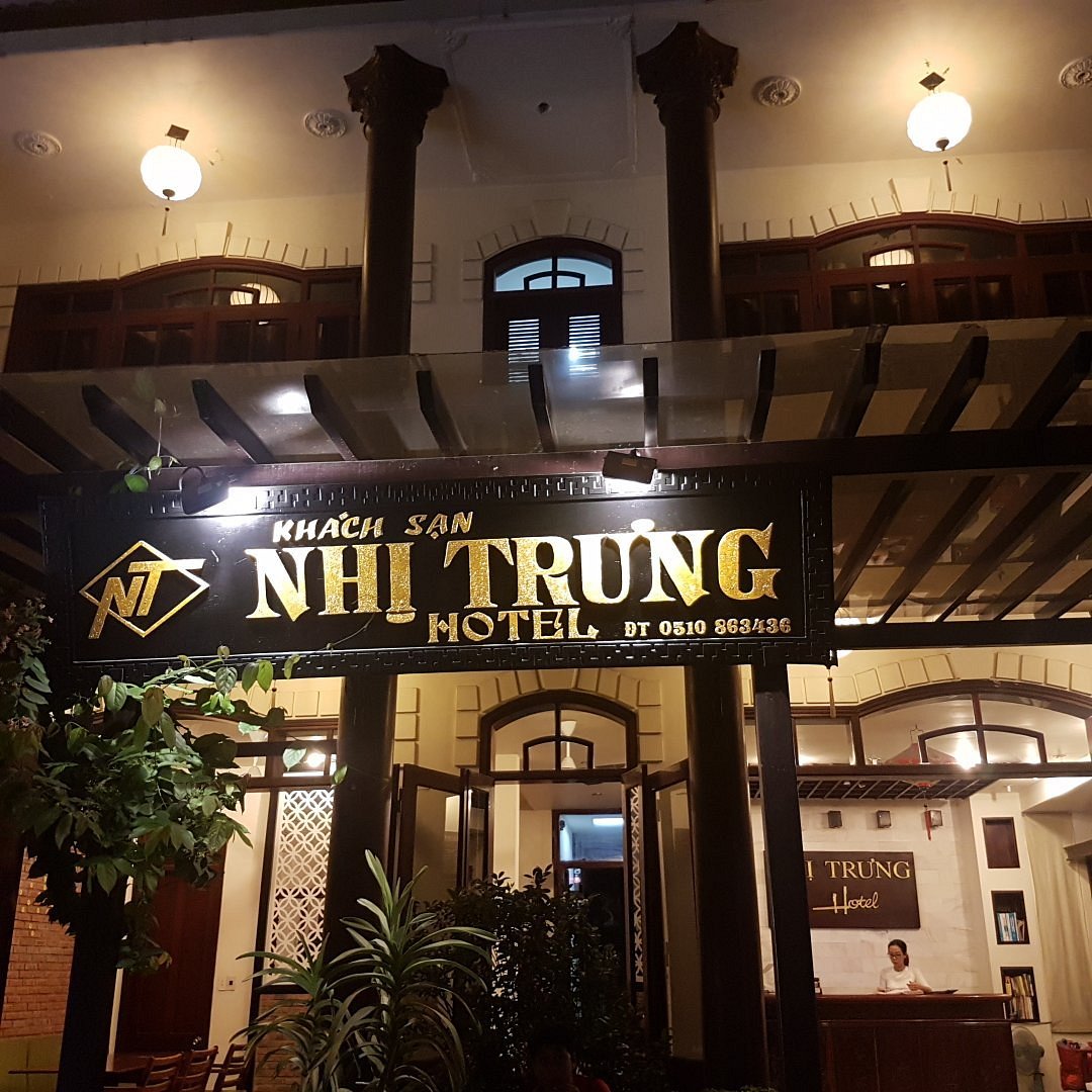 Nhi Trung Hotel