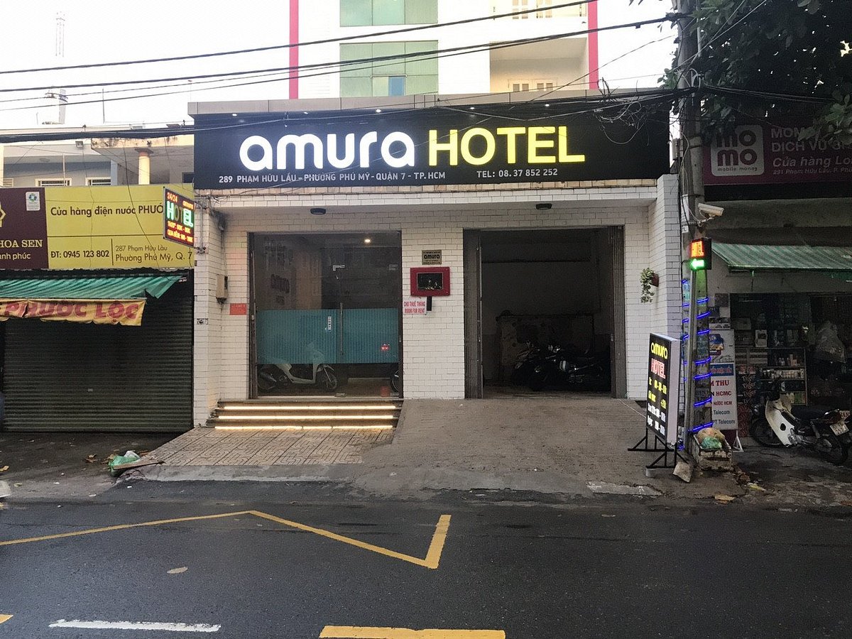 OYO 245 Amura Hotel