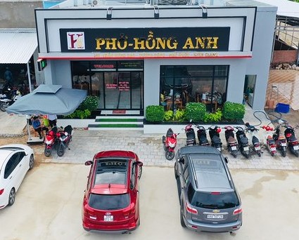 Pho Hong Anh