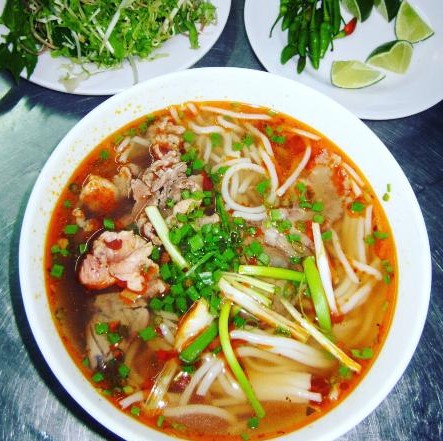 Pho Hong Giang