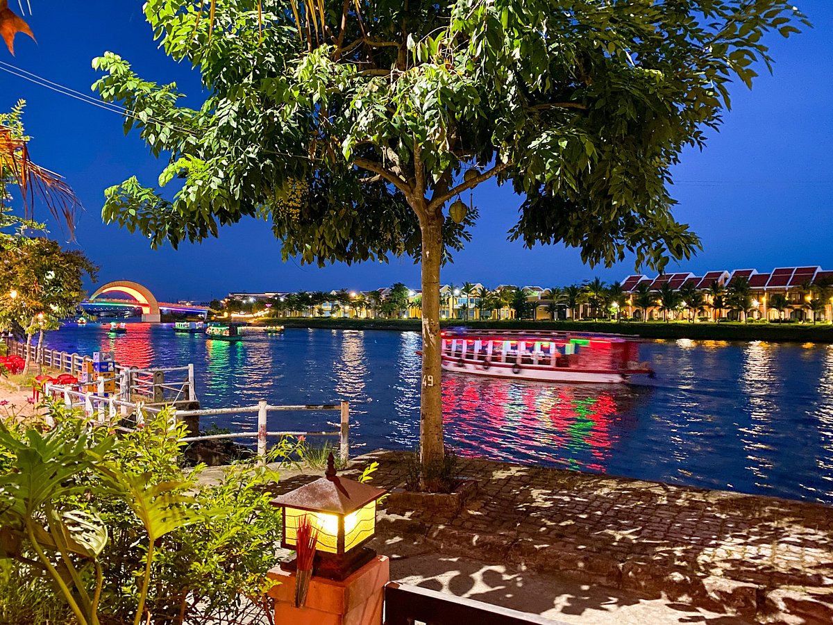 Riverside White House Hotel Hoi An