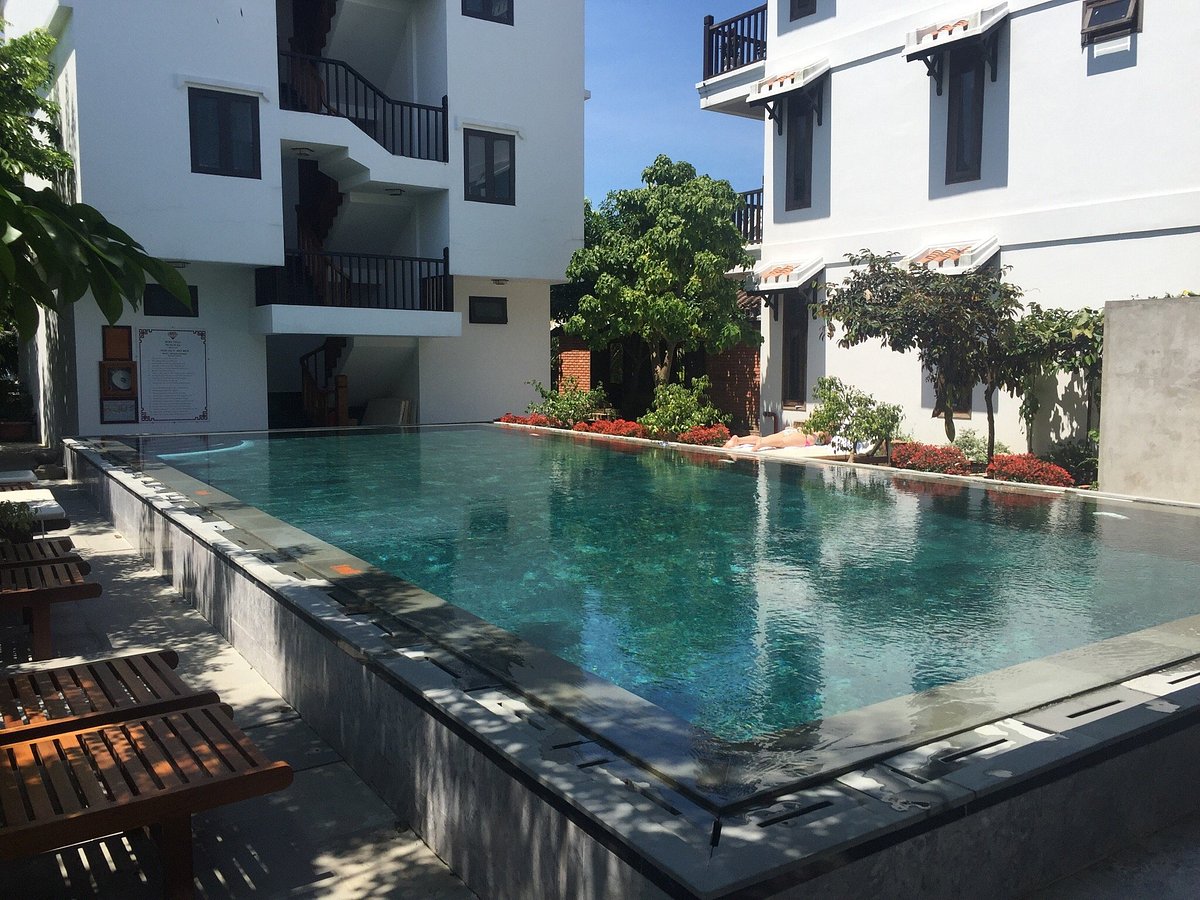 Ruby Hotel Hoi An