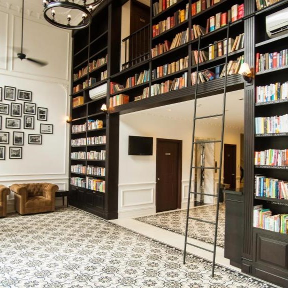 The Alcove Library Hotel