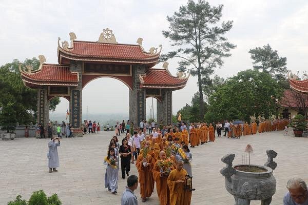 Truc Lam Ham Rong Zen Monastery