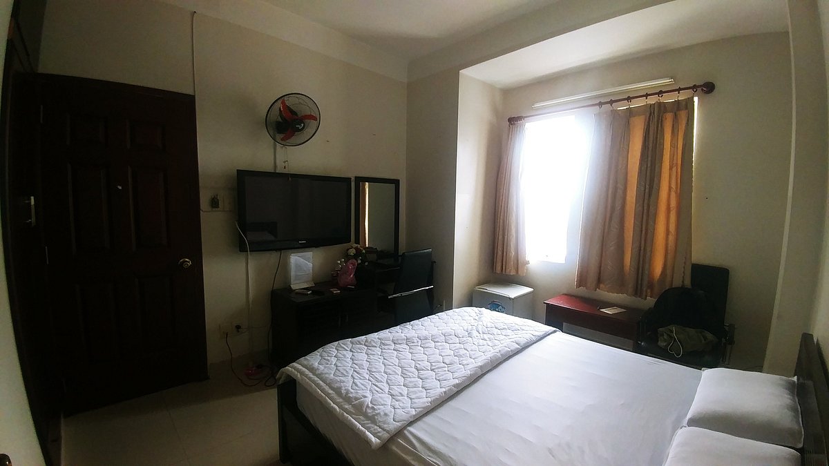 Vinh Hung Hotel 2