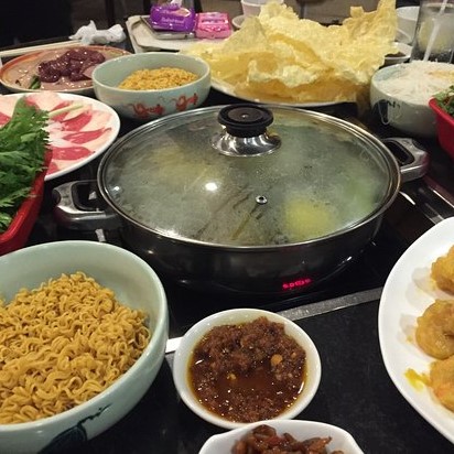 Yeebo Seafood & Hot Pot Restaurant